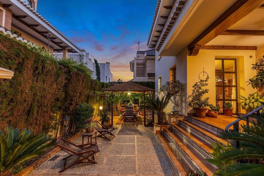 Venta - Villa de Lujo - La veleta - Torrevieja