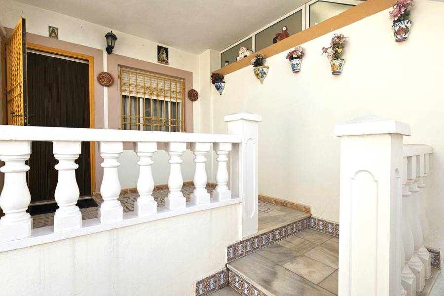 Sale - Bungalow - Parque las naciones - Torrevieja