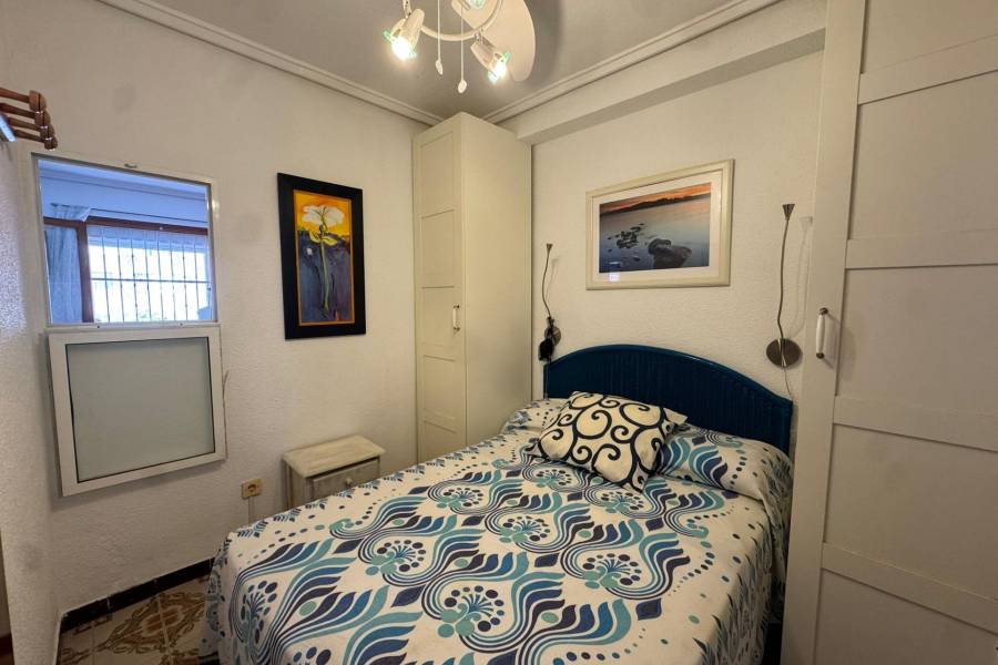 Venta - Bungalow Planta Baja - Playa de los Naufragos - Torrevieja
