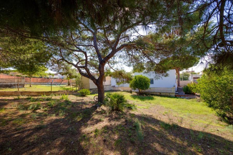 Venta - Chalet - Los balcones - Torrevieja