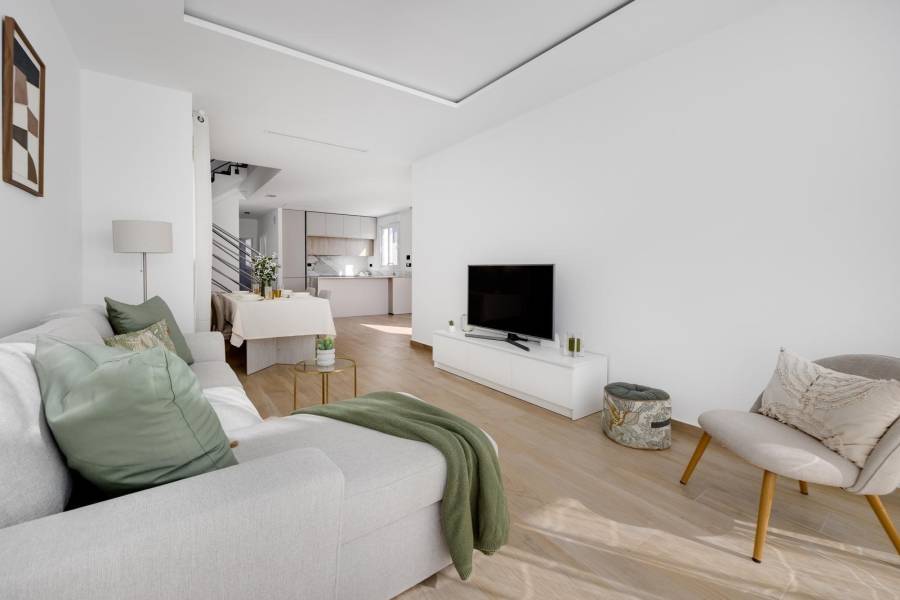 Sale - Villa - Zona los Frutales - Torrevieja