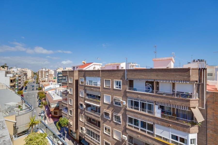 Sale - Penthouse - Centro - Torrevieja