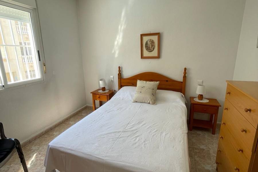  - Apartamento - Centro - Torrevieja