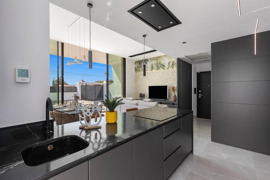 Venta - Villa - Los Balcones - Los Altos del Edén - Torrevieja