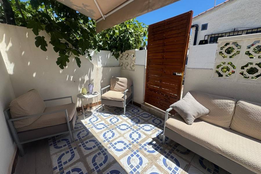 Försäljning - Radhus - La Siesta - El Salado - Torreta - Torrevieja