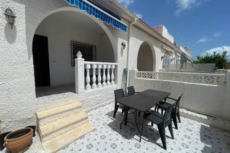 Sale - Terraced house - San luis - Torrevieja