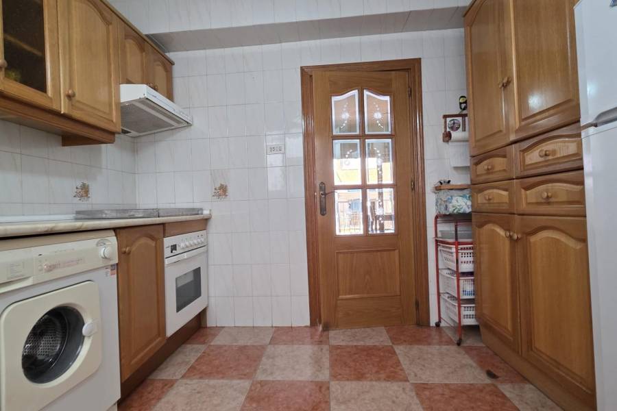 Venta - Apartamento - Estacion de autobuses - Torrevieja