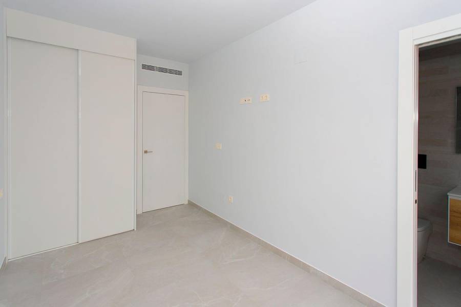 Venta - Apartamento - Estacion de autobuses - Torrevieja