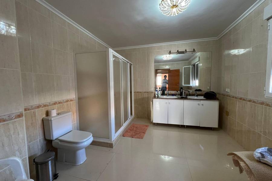Försäljning - Villa - Torreta florida - Torrevieja