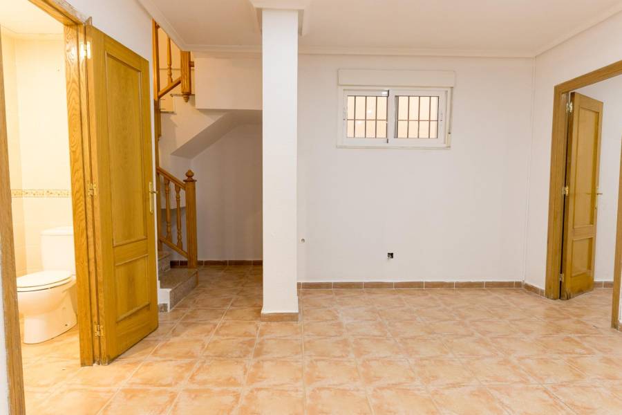 Venta - Chalet - Villamartín-Las Filipinas - Orihuela Costa