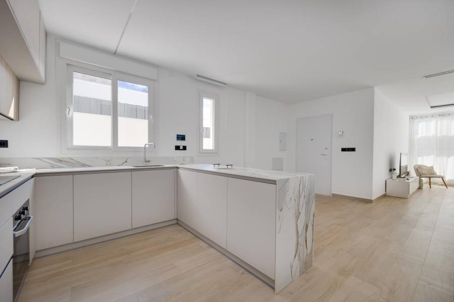 Sale - Villa - Zona los Frutales - Torrevieja