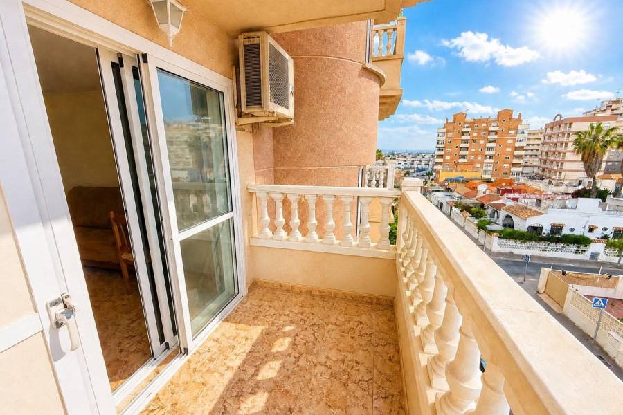 Venta - Apartamento - Nueva Torrevieja - Torrevieja