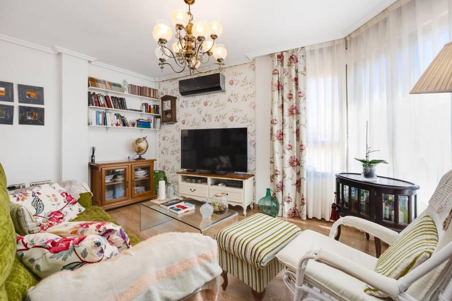 Sale - Penthouse - Centro - Torrevieja