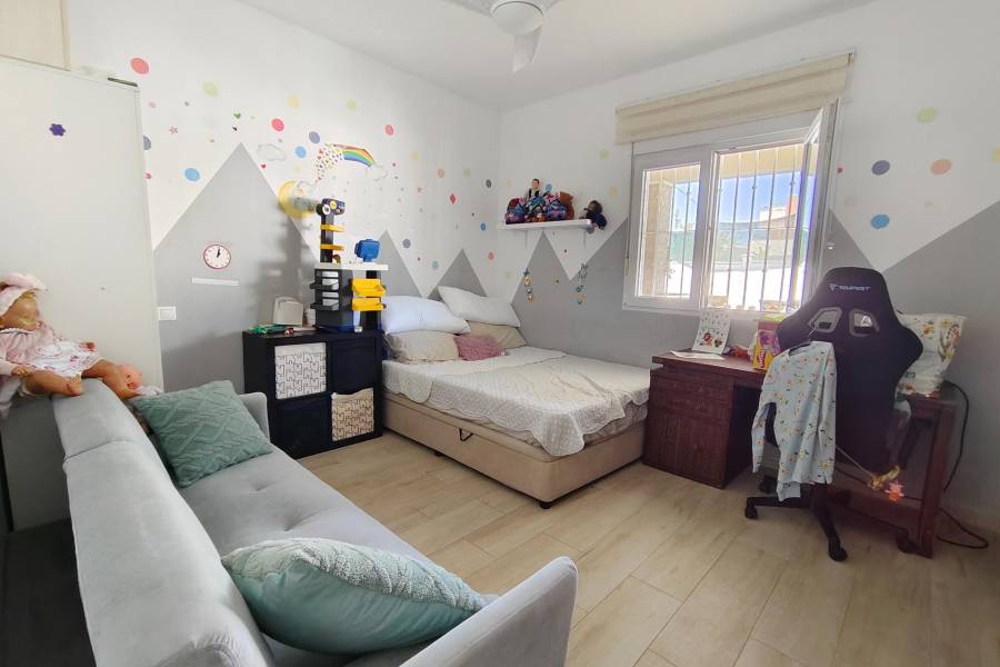 Venta - Chalet - Torreta florida - Torrevieja