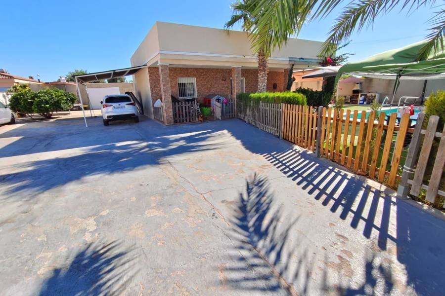 Venta - Chalet - Torreta florida - Torrevieja