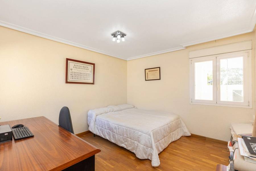 Försäljning - Villa - Torreta florida - Torrevieja