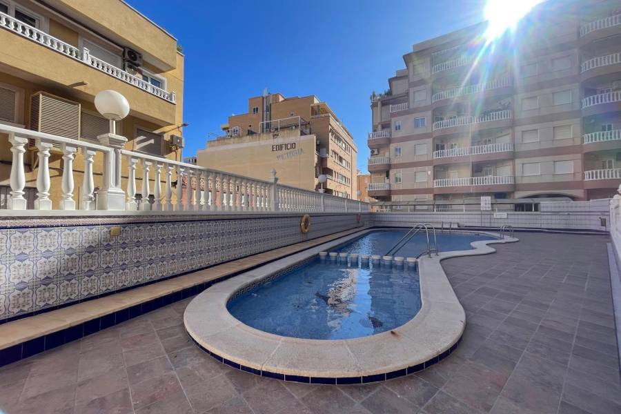 Försäljning - Lägenhet - La Mata - Torrevieja
