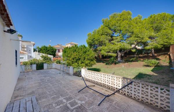 Chalet - Venta - Los balcones - Torrevieja