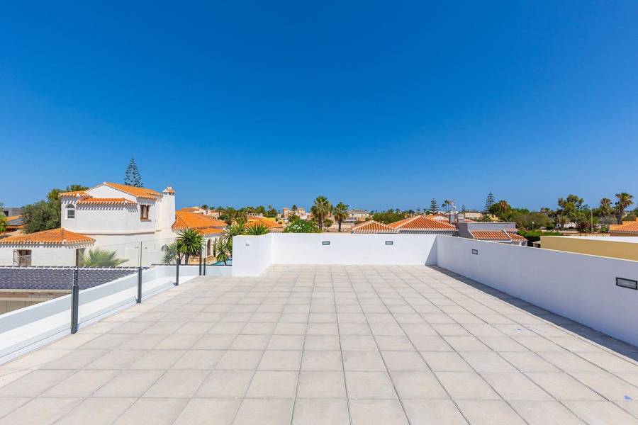 Venta - Villa - Los Balcones - Los Altos del Edén - Torrevieja