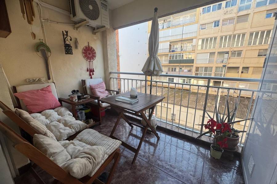 Venta - Apartamento - Playa del Cura - Torrevieja