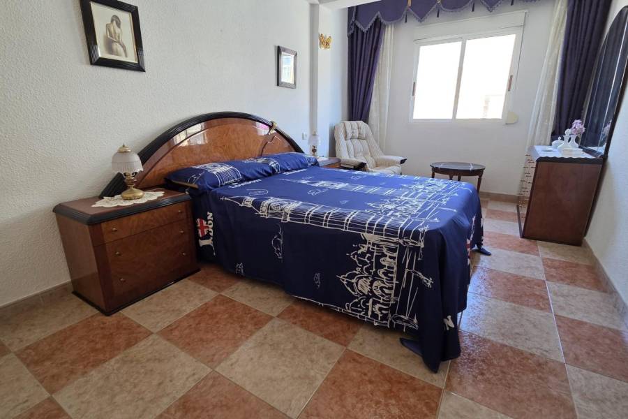 Venta - Apartamento - Estacion de autobuses - Torrevieja