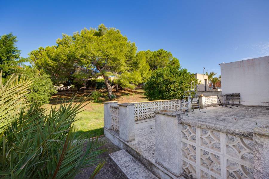 Venta - Chalet - Los balcones - Torrevieja