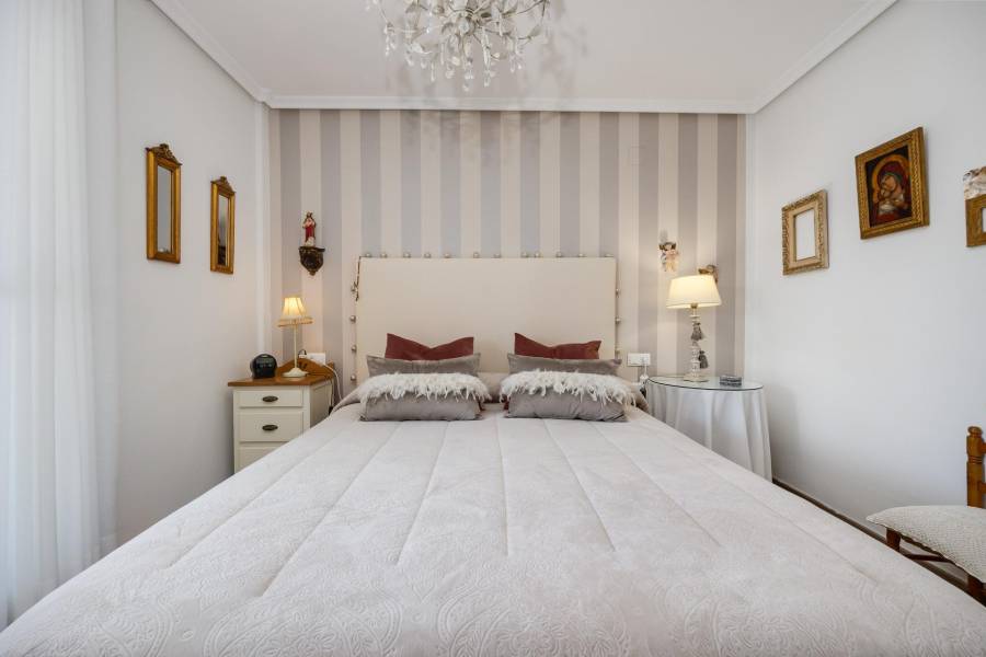 Sale - Penthouse - Centro - Torrevieja