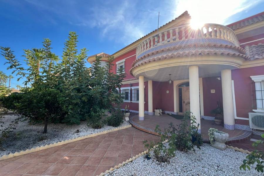 Försäljning - Villa - Torreta florida - Torrevieja