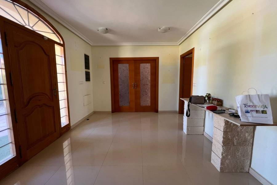 Försäljning - Villa - Torreta florida - Torrevieja