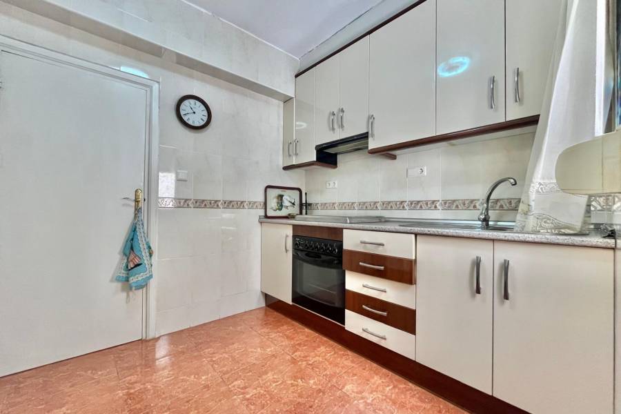 Sale - Apartment - Estacion de autobuses - Torrevieja