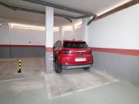 https://fotos15.apinmo.com/4147/30563141/3-19.jpg