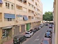 https://fotos15.apinmo.com/4147/30563141/3-3.jpg