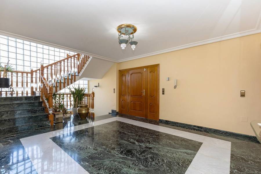 Försäljning - Villa - Torreta florida - Torrevieja