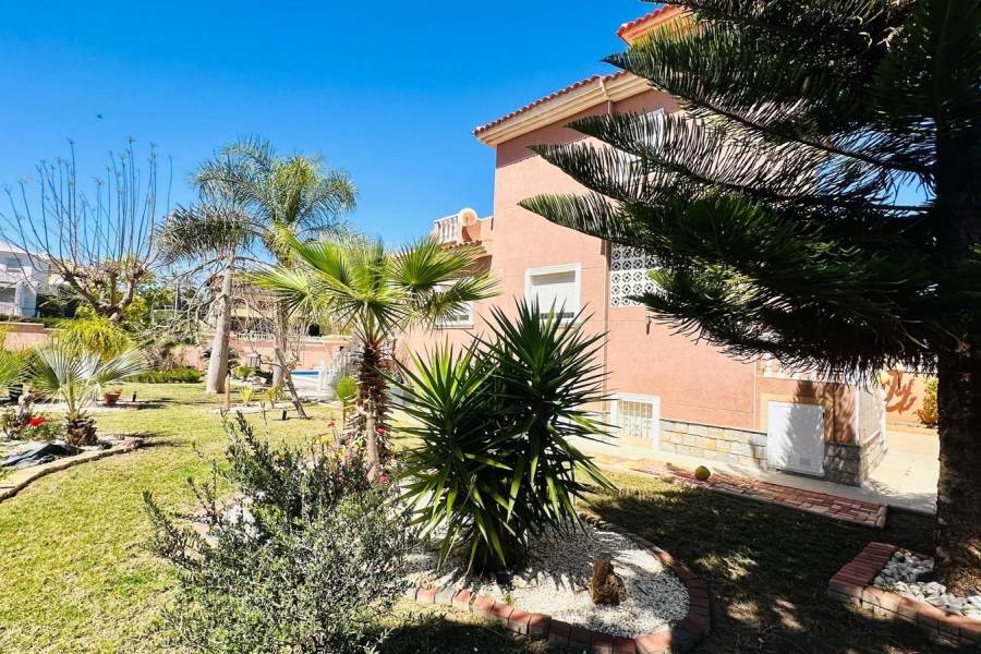 Venta - Chalet - Los Balcones - Los Altos del Edén - Torrevieja