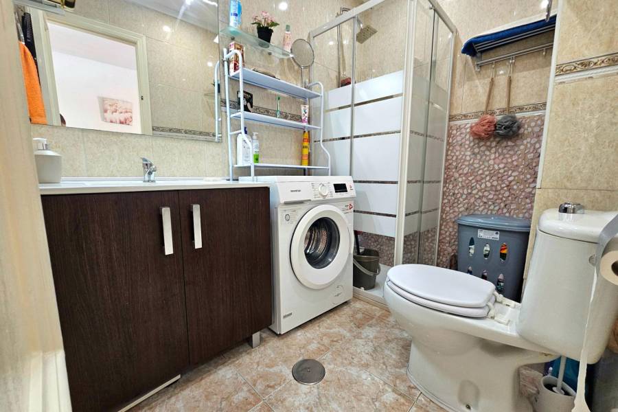 Sale - Apartment - Centro - Torrevieja