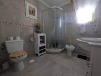 https://fotos15.apinmo.com/4147/27721771/4-18.jpg