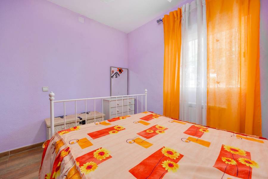 Venta - Chalet - Los balcones - Torrevieja
