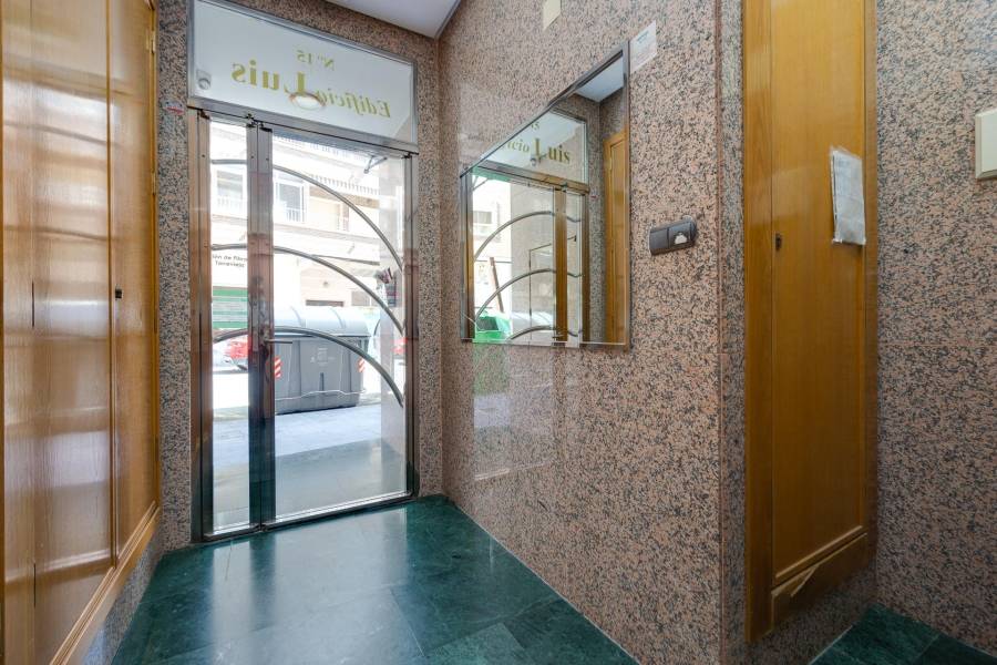 Sale - Penthouse - Centro - Torrevieja