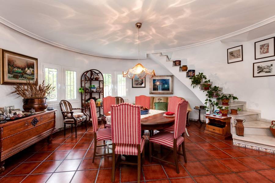 Venta - Villa de Lujo - San luis - Torrevieja