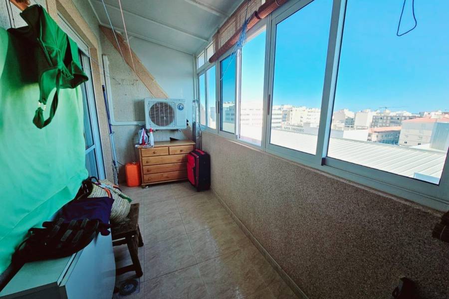 Försäljning - Takvåning - Estacion de autobuses - Torrevieja