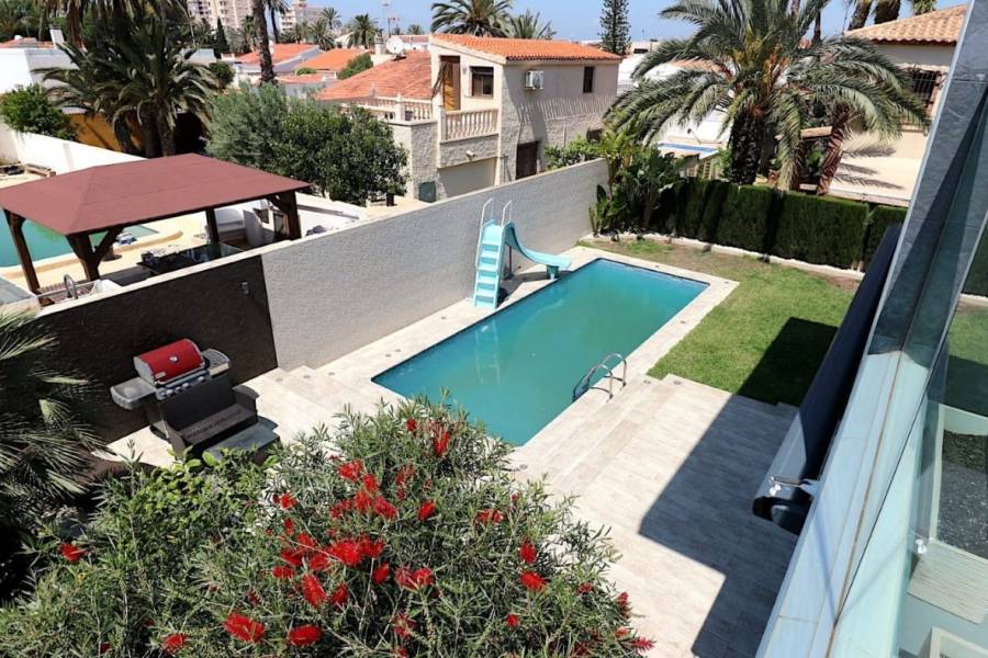 Försäljning - Lyxvilla - Los Angeles - Torrevieja