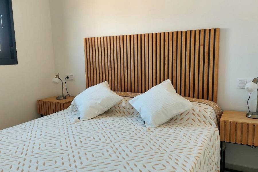 Salg - Leilighet på bakkeplan - Pueblo 9 - San Miguel de Salinas