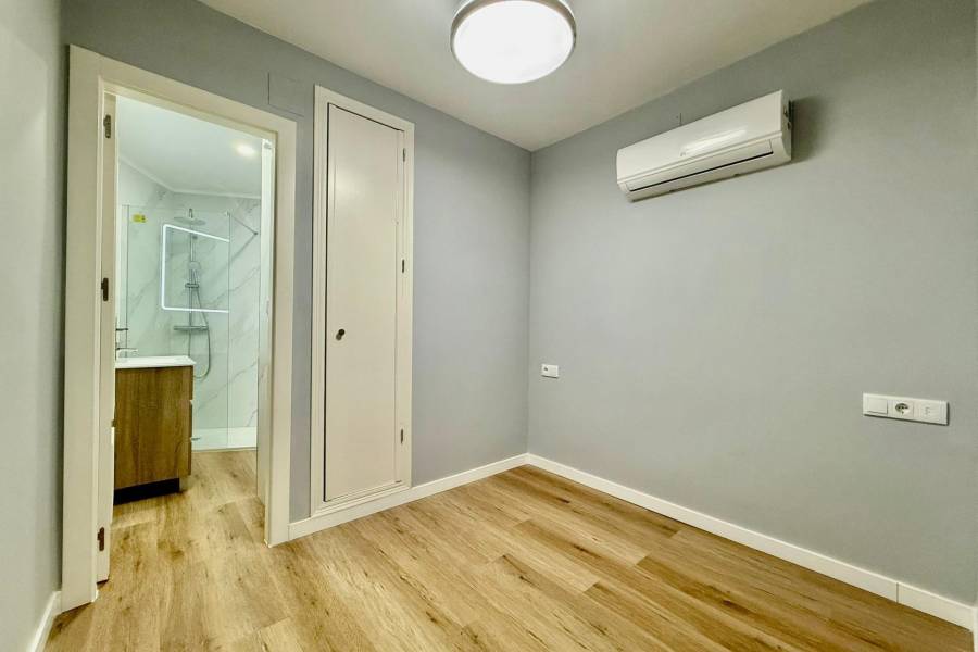 Venta - Apartamento - La Mata pueblo - Torrevieja