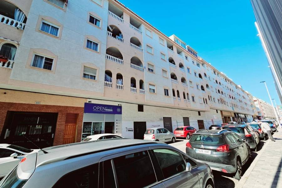Försäljning - Takvåning - Estacion de autobuses - Torrevieja