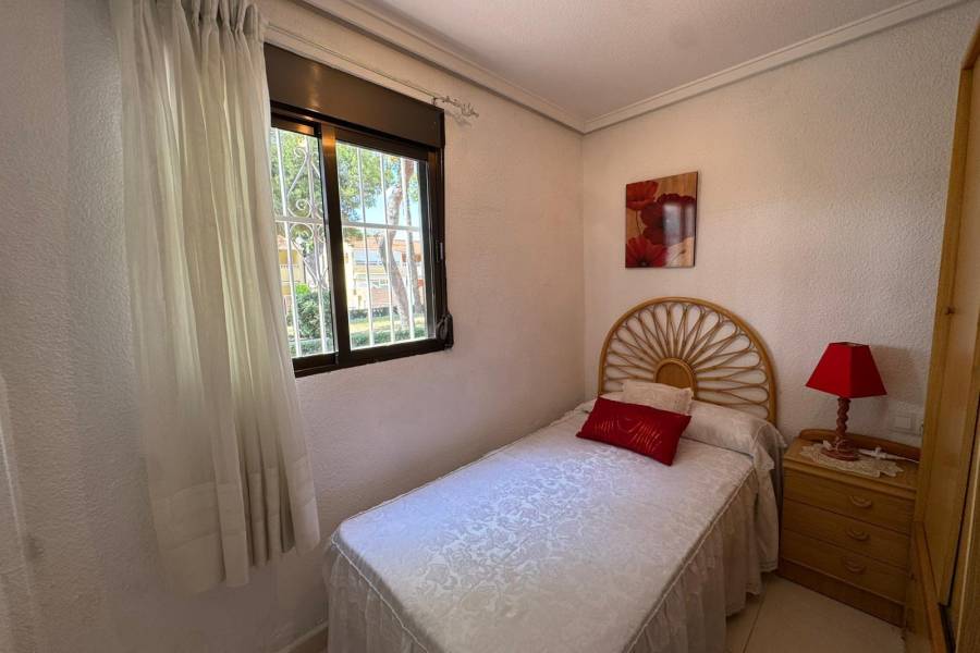 Venta - Bungalow Planta Baja - Playa de los Naufragos - Torrevieja