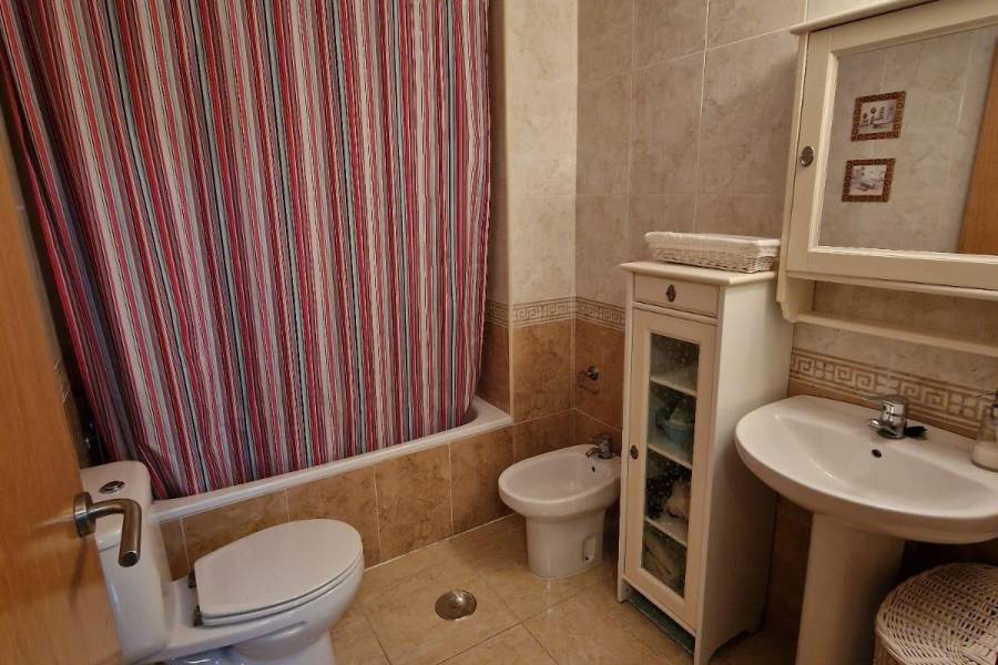 Verkauf - Erdgeschosswohnung - PUERTO - Guardamar del Segura