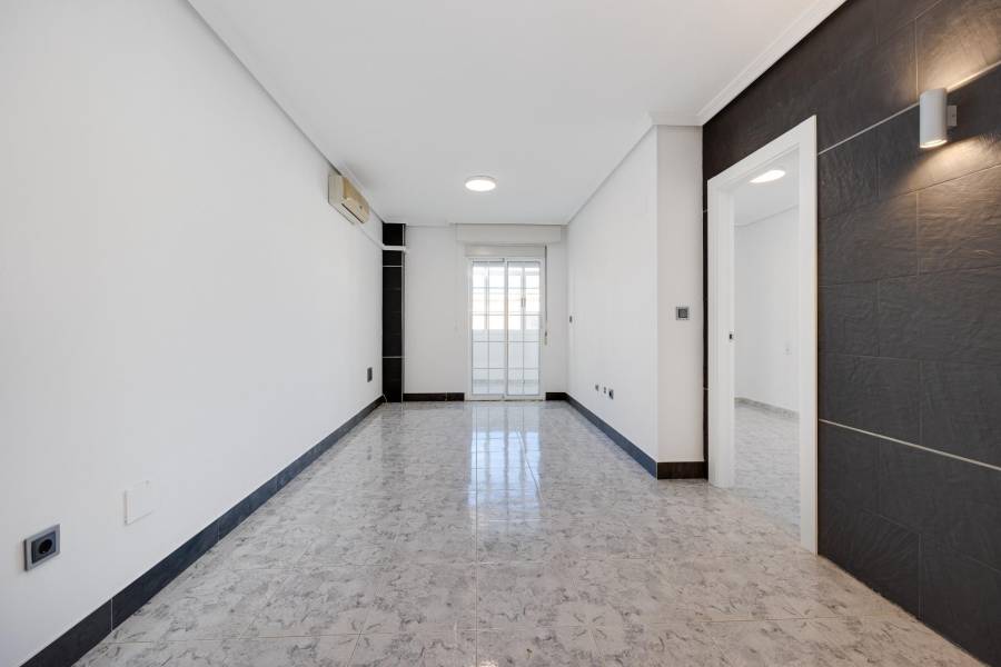 Venta - Apartamento - Playa del Cura - Torrevieja