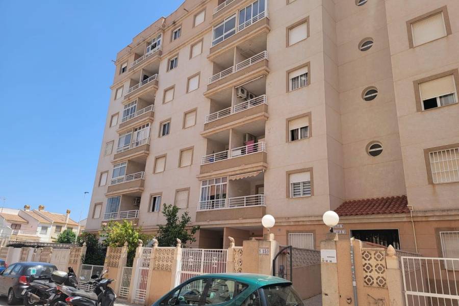 Venta - Apartamento - Nueva Torrevieja - Torrevieja