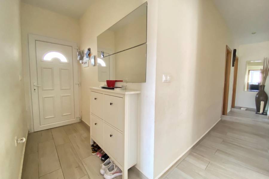 Venta - Chalet - Torreta florida - Torrevieja