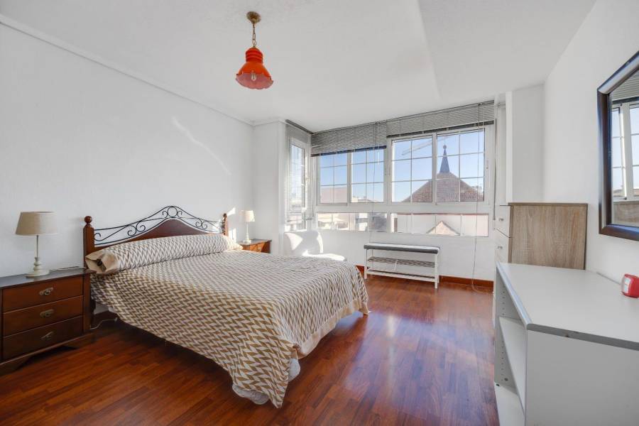 Salg - Leilighet - Centro - Torrevieja